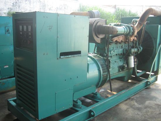 和县租赁发电机- 发电机碳刷磨损的原因是什么