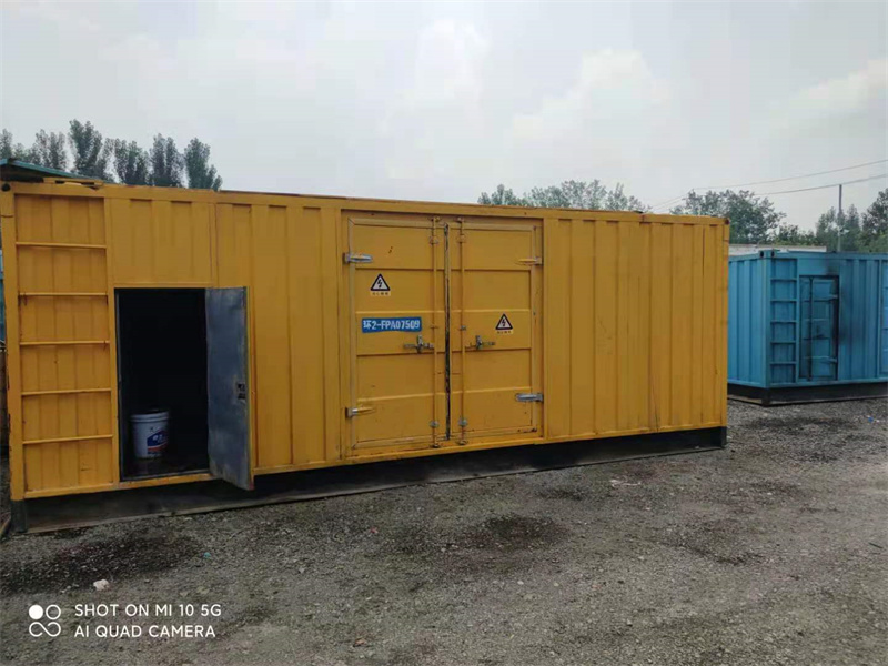 和县200KW柴油发电机组需要配备什么型号的电缆线？