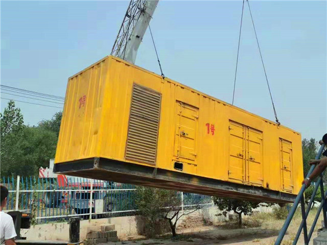 和县300KW柴油发电机组油耗是多少？