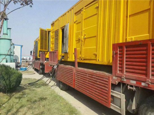 和县发电机出租如何根据燃油压力判断燃油系统是否存在故障？