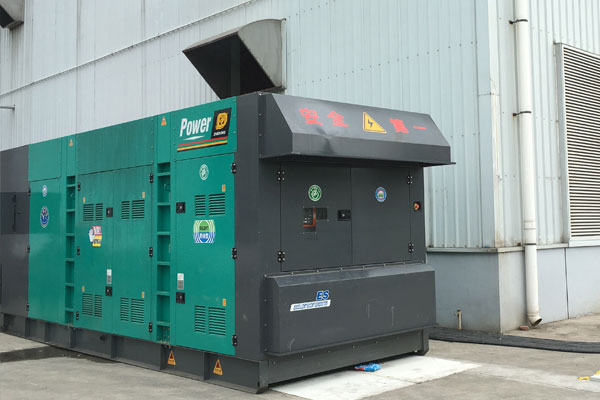 和县燃油滤清器的更换流程是怎样的？