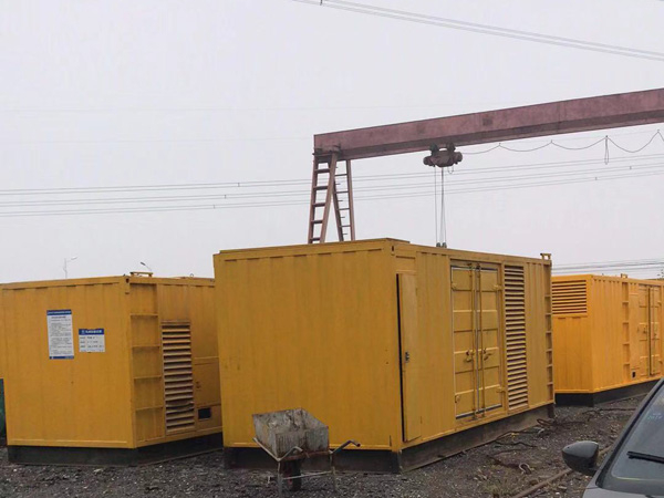 和县100kw柴油发电机组每小时油耗？